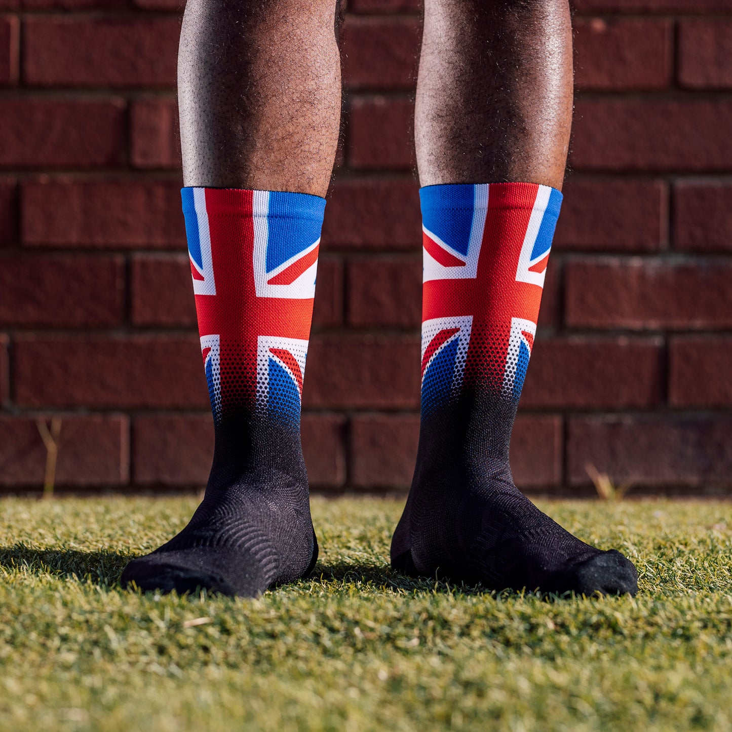 Sox Footwear United Kingdom Flag Black Premium Crew Men's Cycling Socks Alternate 1