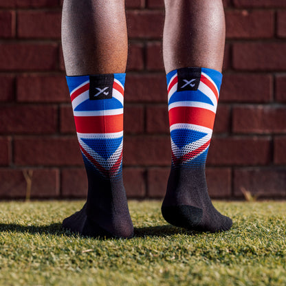 Sox Footwear United Kingdom Flag Black Premium Crew Men's Cycling Socks Alternate 2