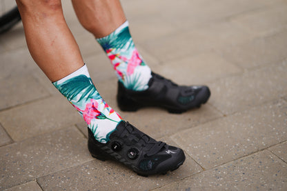Sox Footwear Pastel Paradise Tropicals Premium Crew Men's Cycling Socks Alternate 2