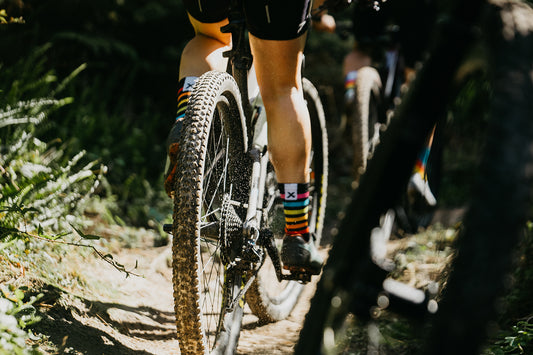 Sox Footwear Rainbow Colours Premium Crew Men's Cycling Socks Alternate 1