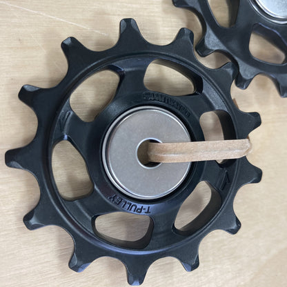 Shimano RD-M9100 Tension and Guide Pulley Set for Rear Derailleur