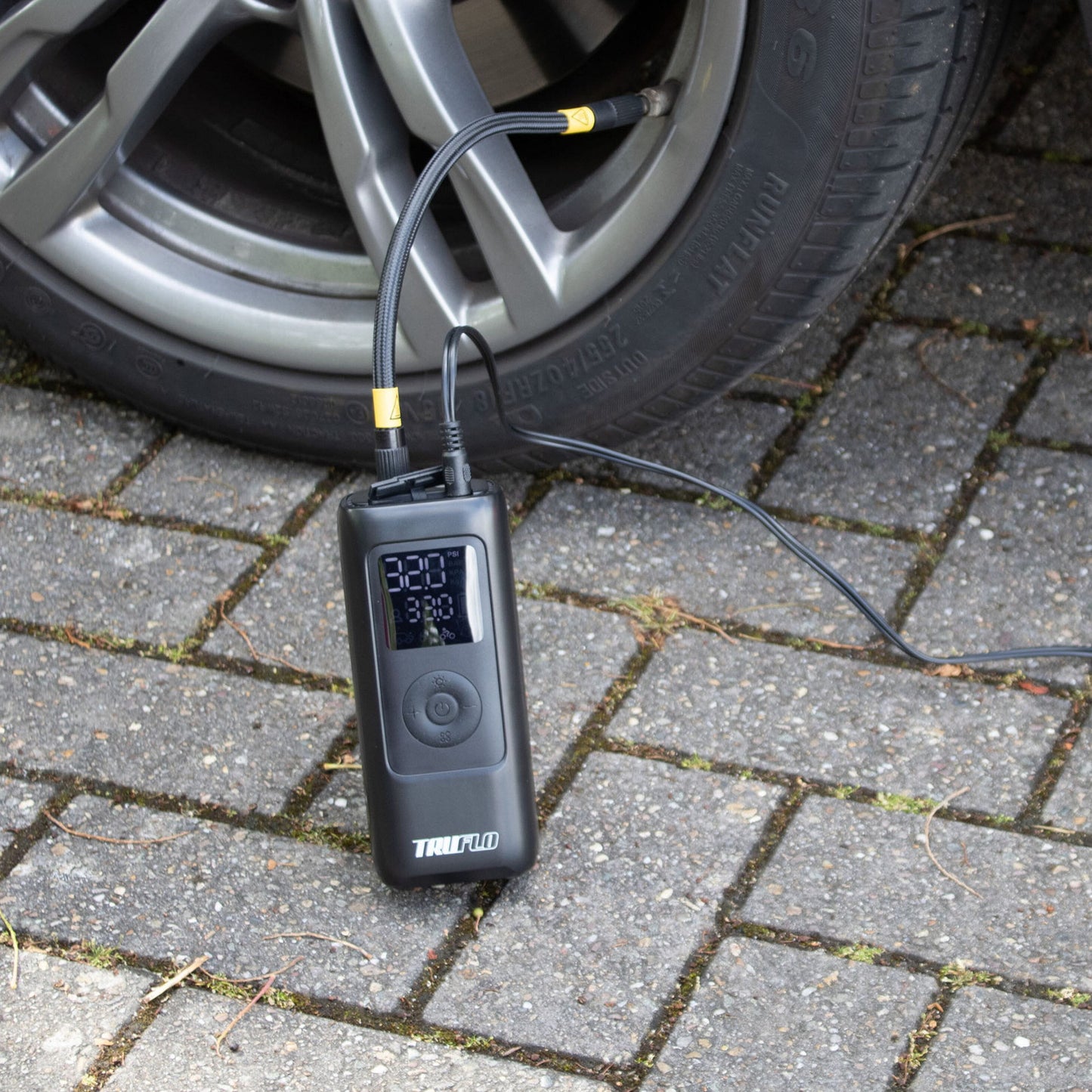 TruFlo Electron Max Electric High Pressure Mini Bike Pump Alternate 2