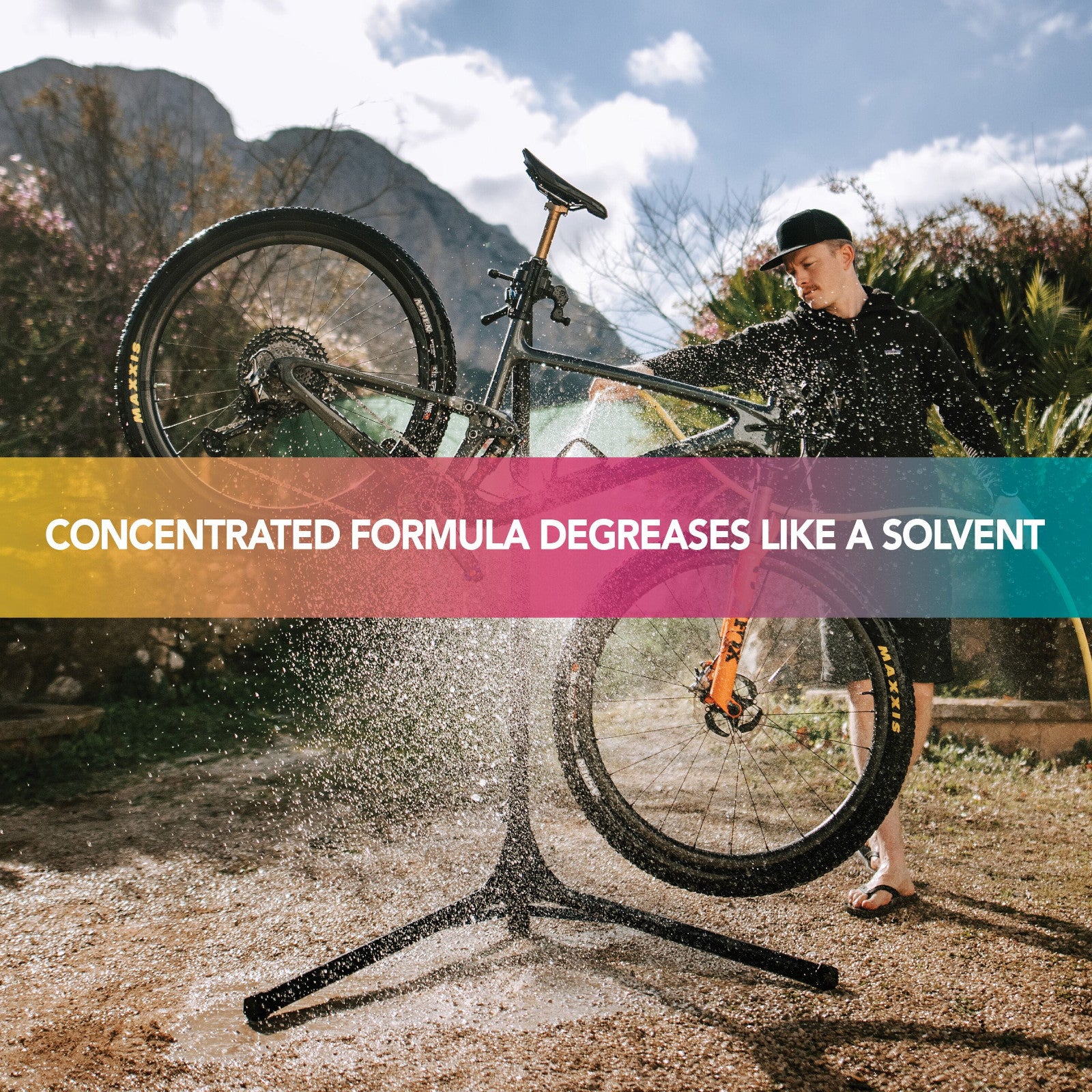 Finish Line BOOSTED Bio Clean Cleaner/Degreaser 1 Litre Bottle Bike Degreaser Alternate 3