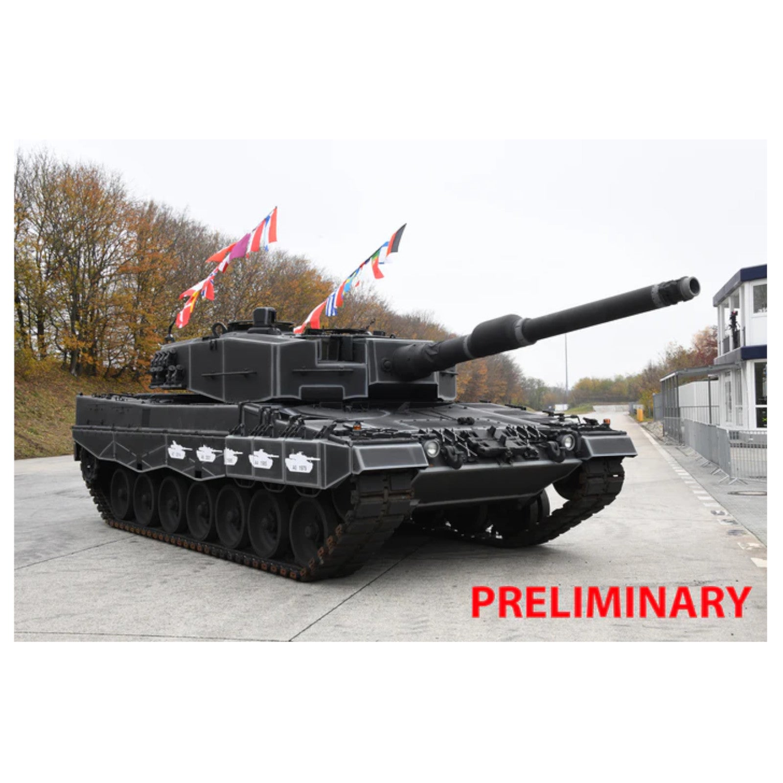Revell Leopard 2A4 40th Anniversary Special Decoration 03368 Tank Model Kit