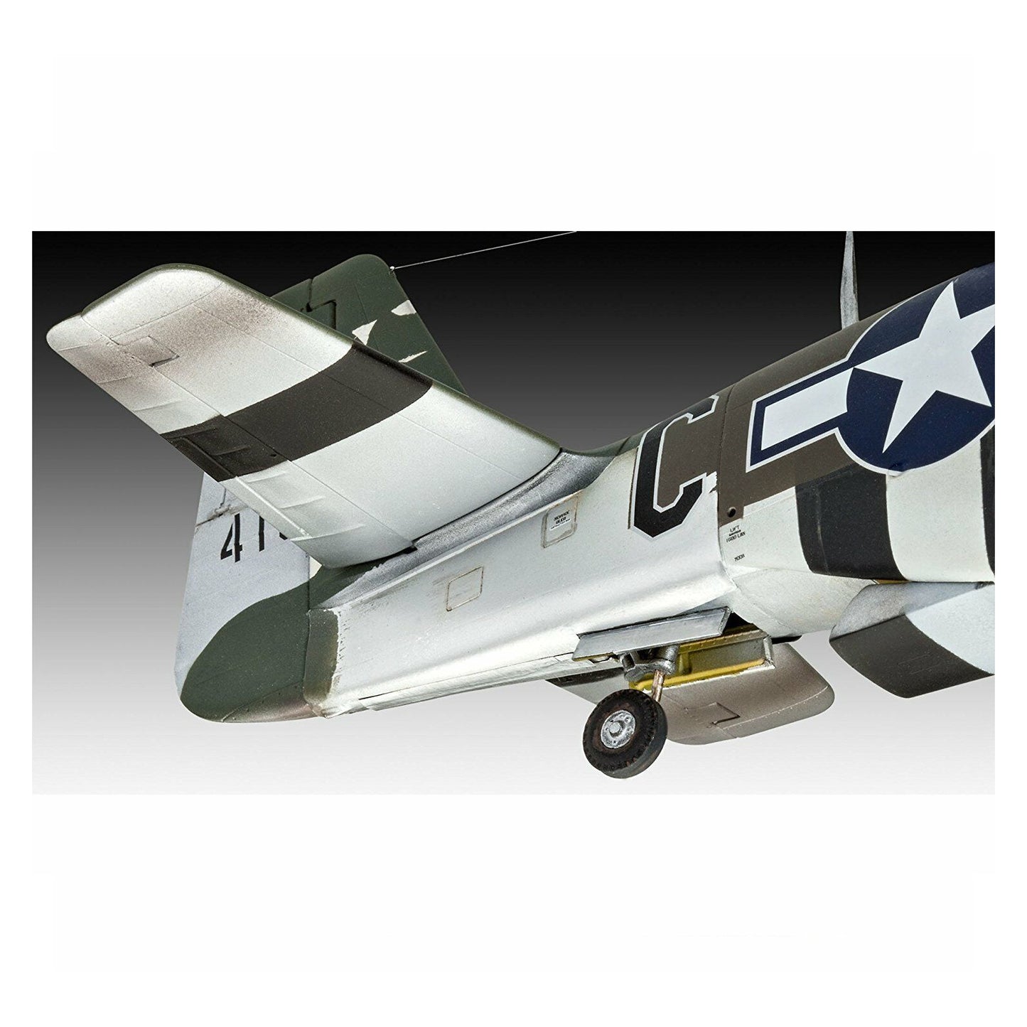 Revell P-51D Mustang Early Version 1:32 Plane Model Kit WW2 USAF Fighter Plane 03944 Alternate 2