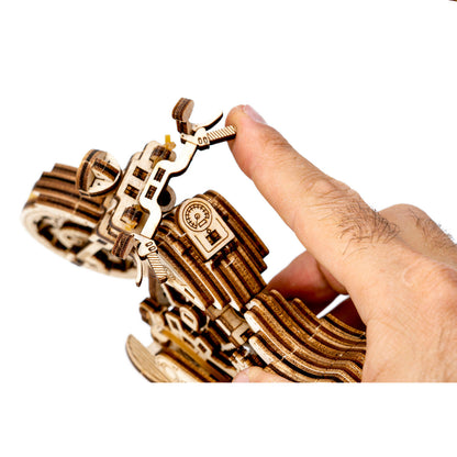 Revell Tiny Adventures Cruiser V-Twin Motorcycle 3D Puzzle Wooden Model 00614 Alternate 4