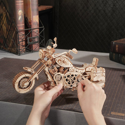 ROKR Cruiser Motorcycle LK504 3D Wooden Puzzle 3D Puzzle LK504 Alternate 5