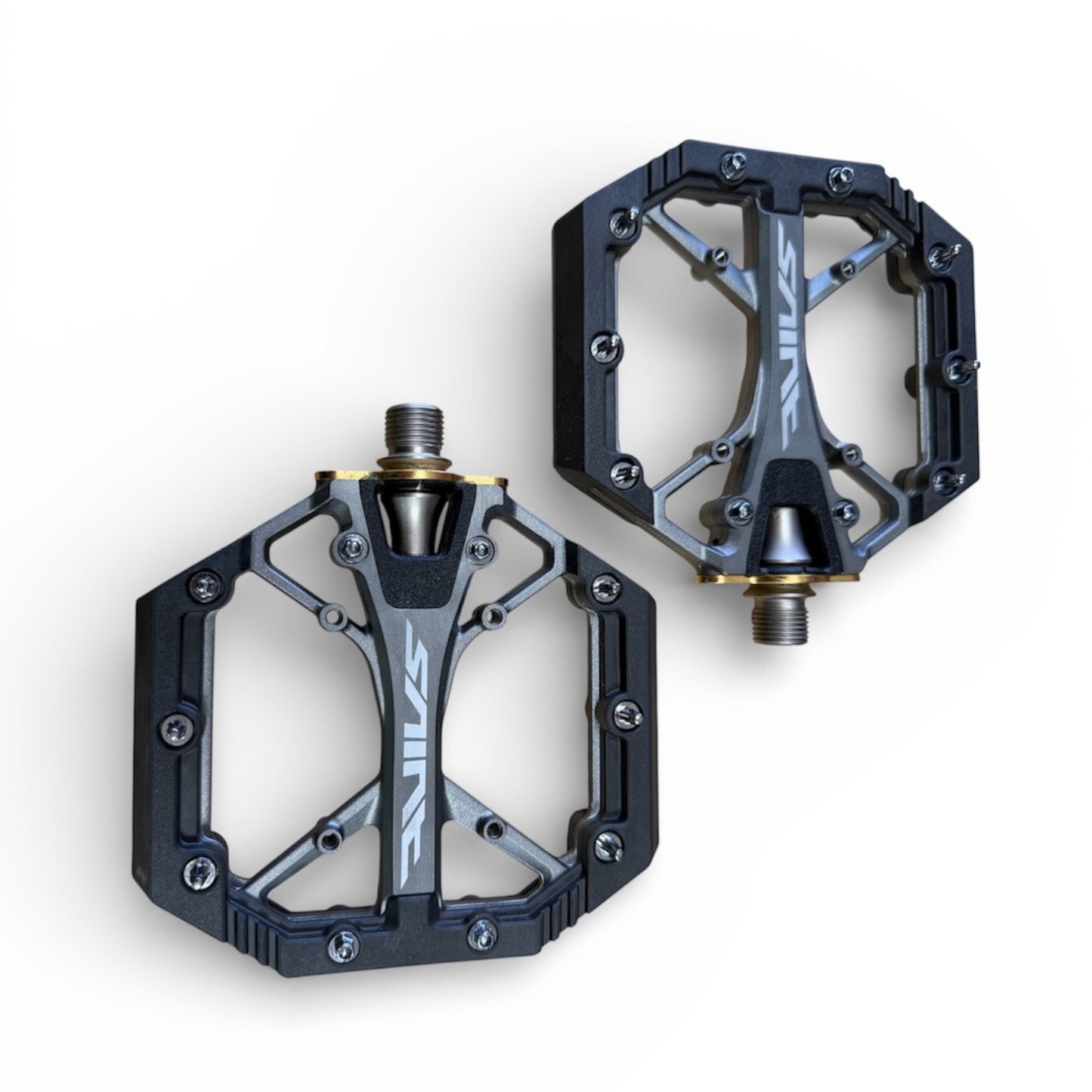 Shimano Saint 9/16 Inch Platform Bike Pedals PD-G8040 Alternate 4