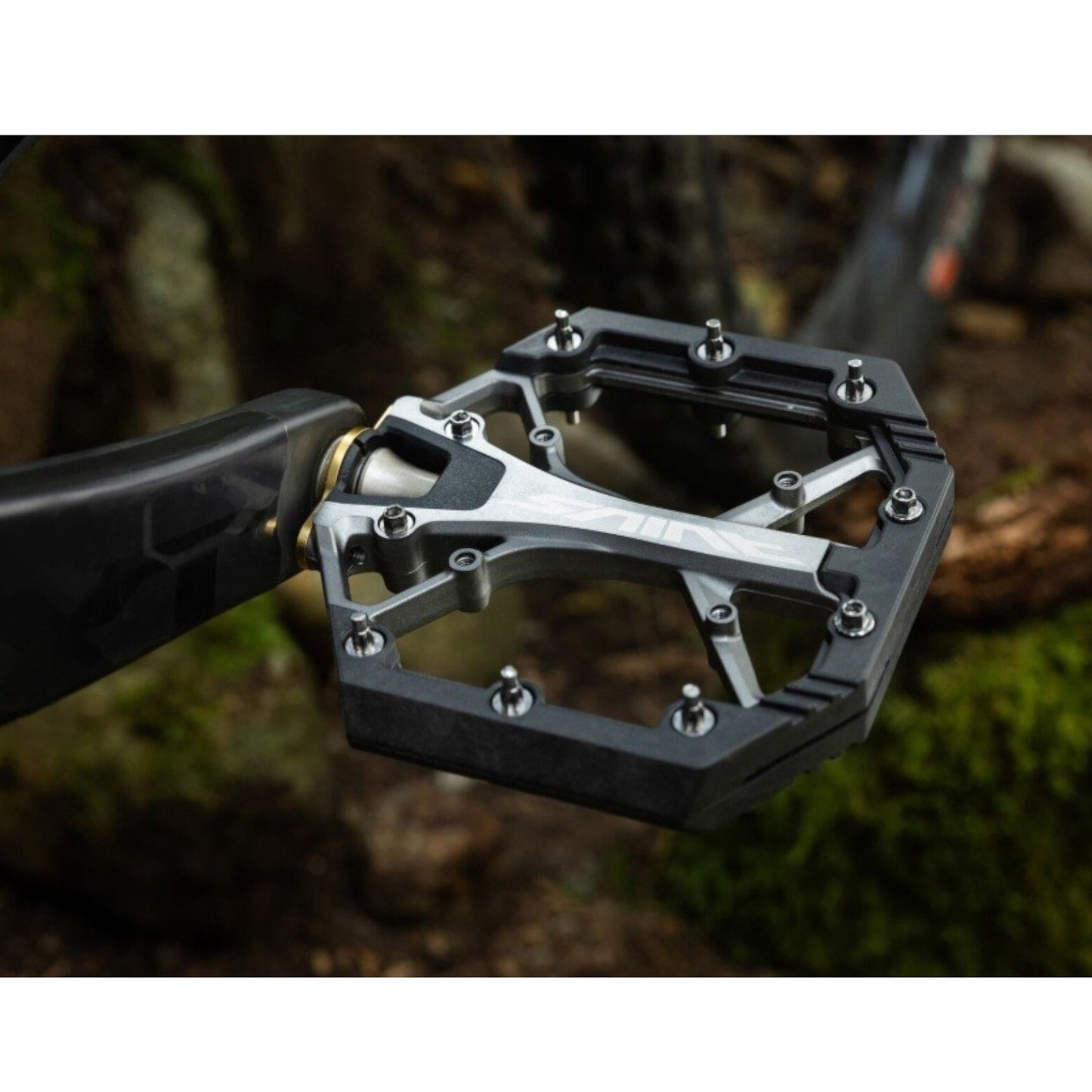 Shimano Saint PD-G8040 Flat Platform Mountain Bike Pedals