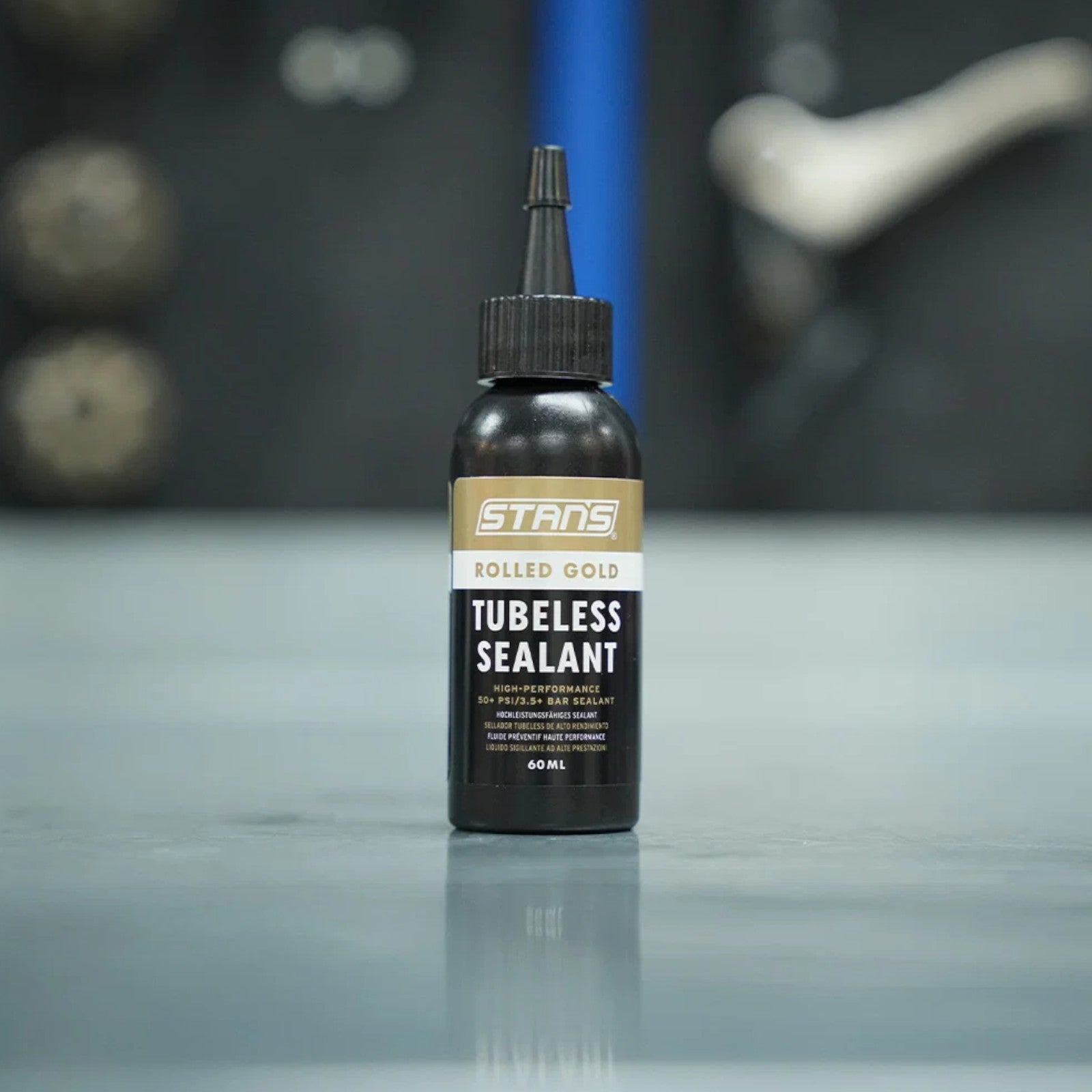 Stans NoTubes Rolled Gold 60ml Bike Tubeless Tyre Sealant Alternate 2