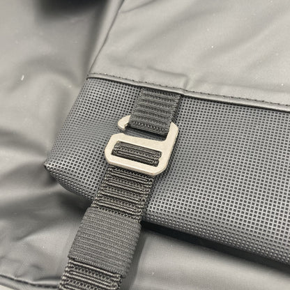 Lotus H2O Waterproof Handlebar Bag 8.4L Handlebar Mounted Bag Alternate 11