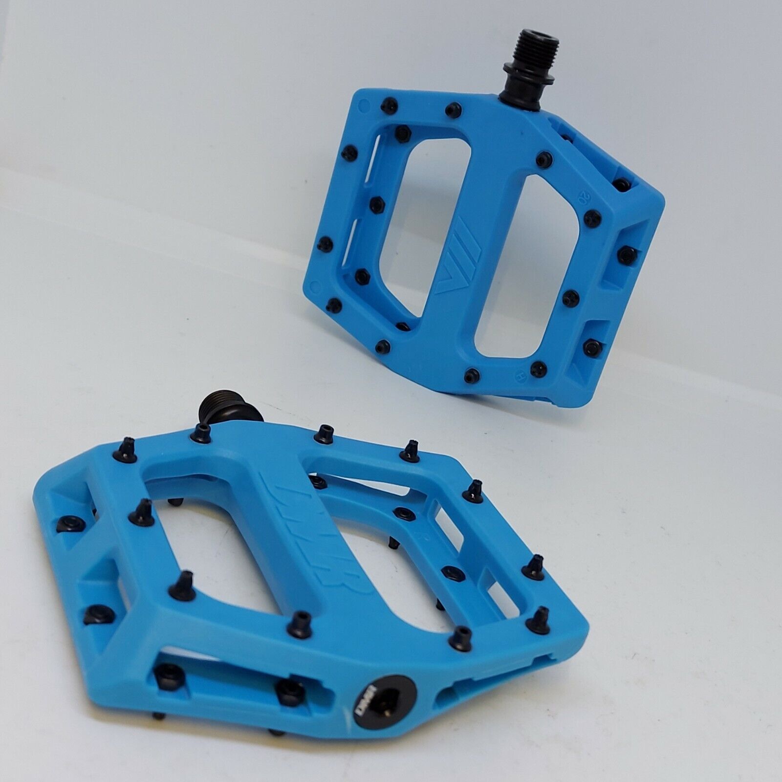 DMR V11 Composite 9/16 Inch Platform Bike Pedals Blue Alternate 4