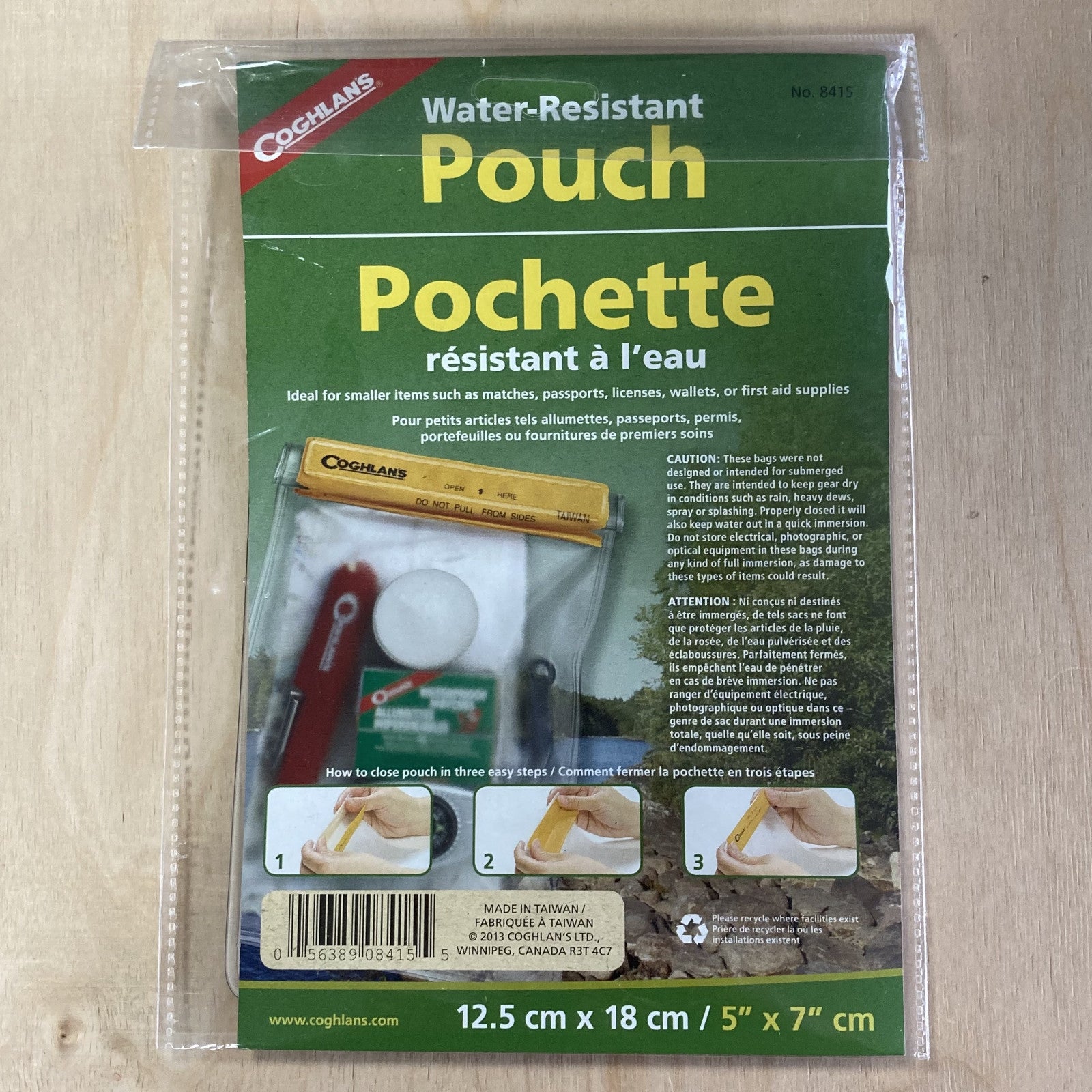 Coghlan's Waterproof Protective Pouch 12.5x18cm Waterproof Case Alternate 2