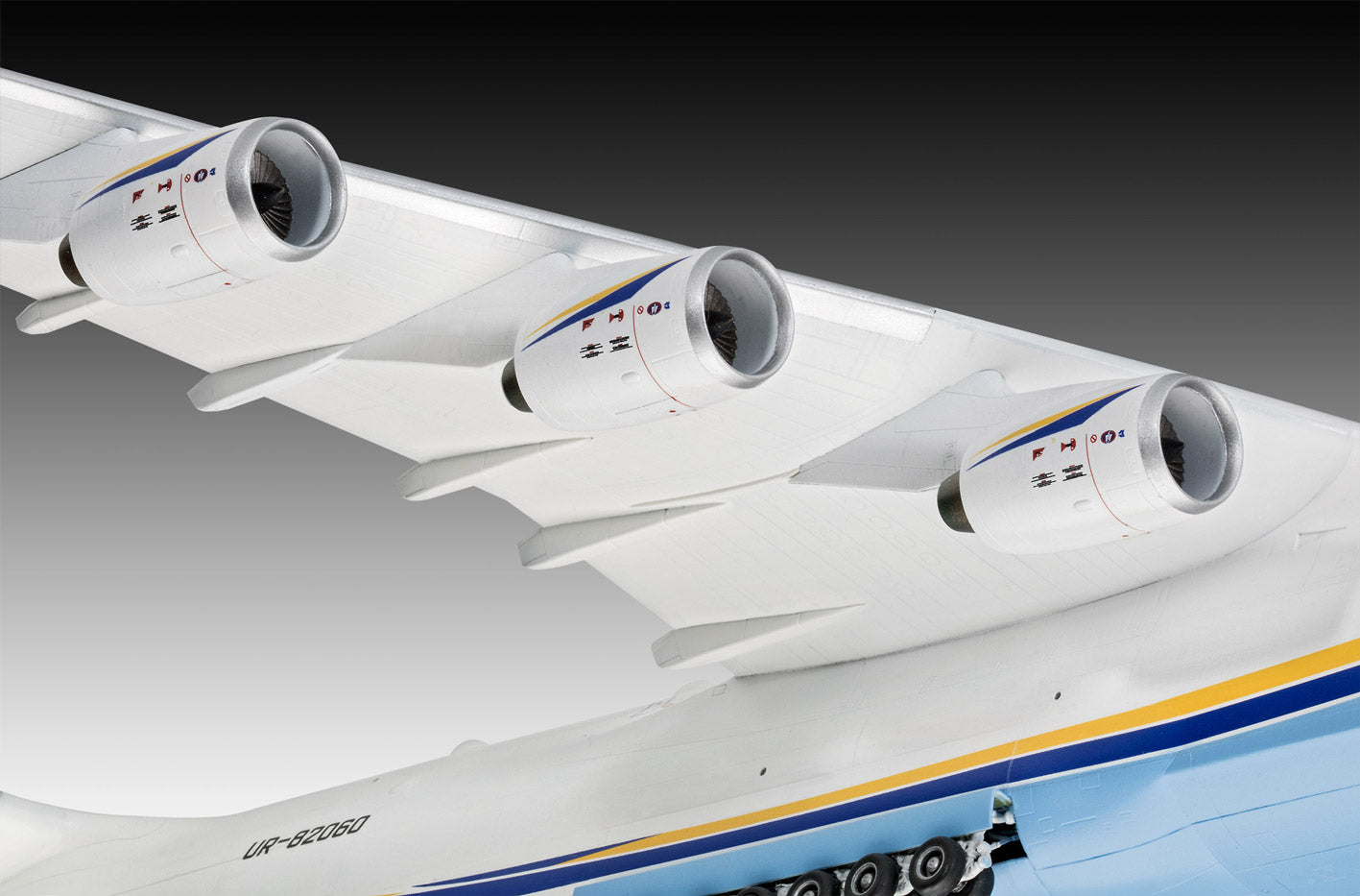 Plane Model Kit Revell Antonov An-225 Mrija w/Undercarriage &Interior 1:144 Alternate 4