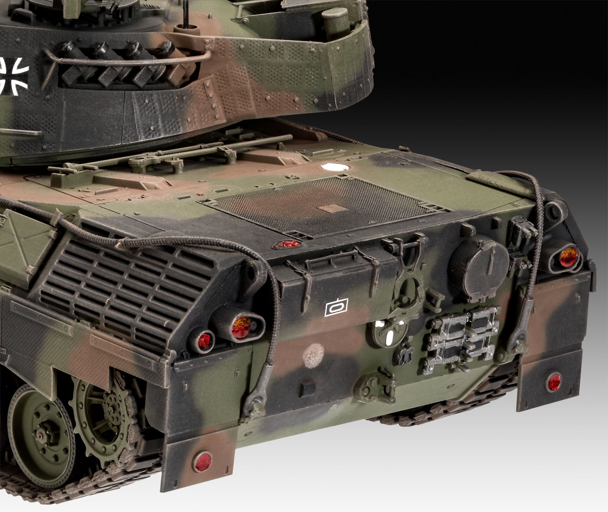 Tank Model Kit Revell Leopard 1A5 1:35 Alternate 2