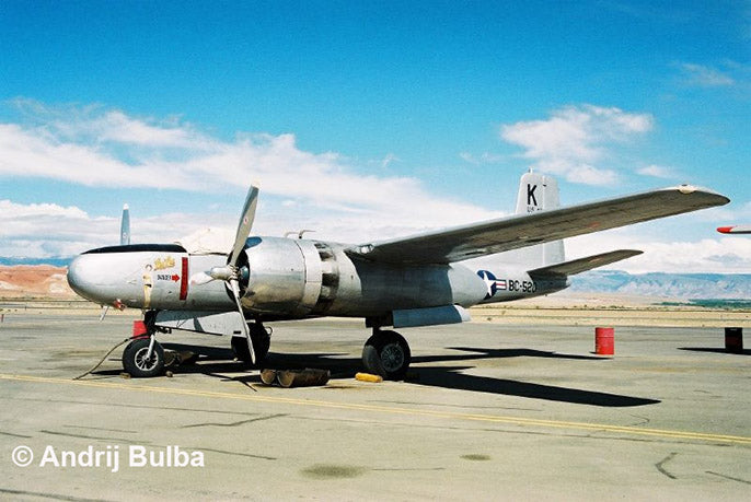 Plane Model Kit Revell B-26C Invader 1:48