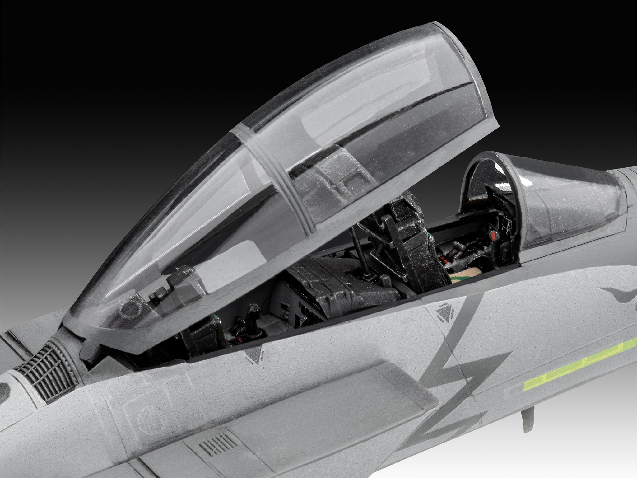 Plane Model Kit Revell F-15E Strike Eagle 1:72 Alternate 1