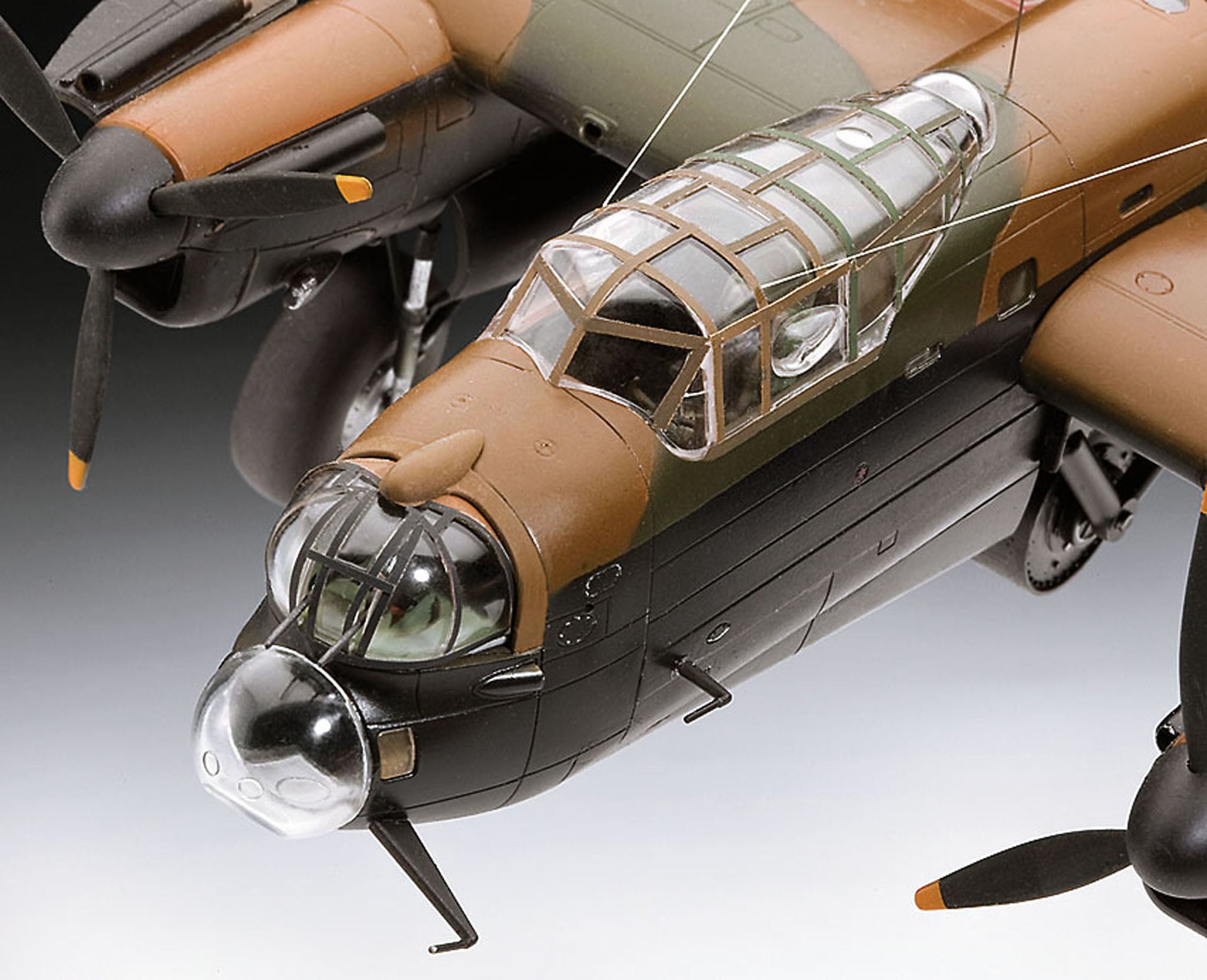 Plane Model Kit Revell Avro Lancaster Dambusters 1:72 Alternate 3