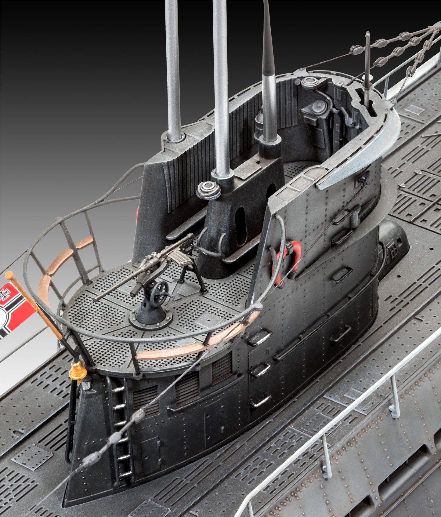 Warship Model Kit Revell German Submarine Type IX C U67 or U154 1:72 Alternate 3