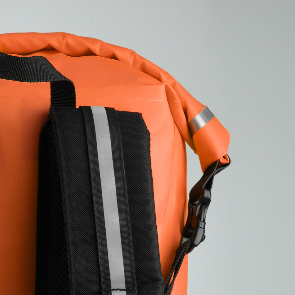 Oxford Aqua V 12 Backpack Orange Alternate 2