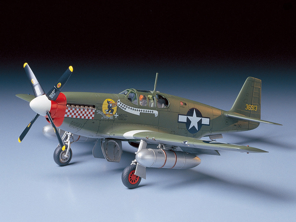Tamiya North American P-51B Mustang 1:48 Scale Airplane Model Kit