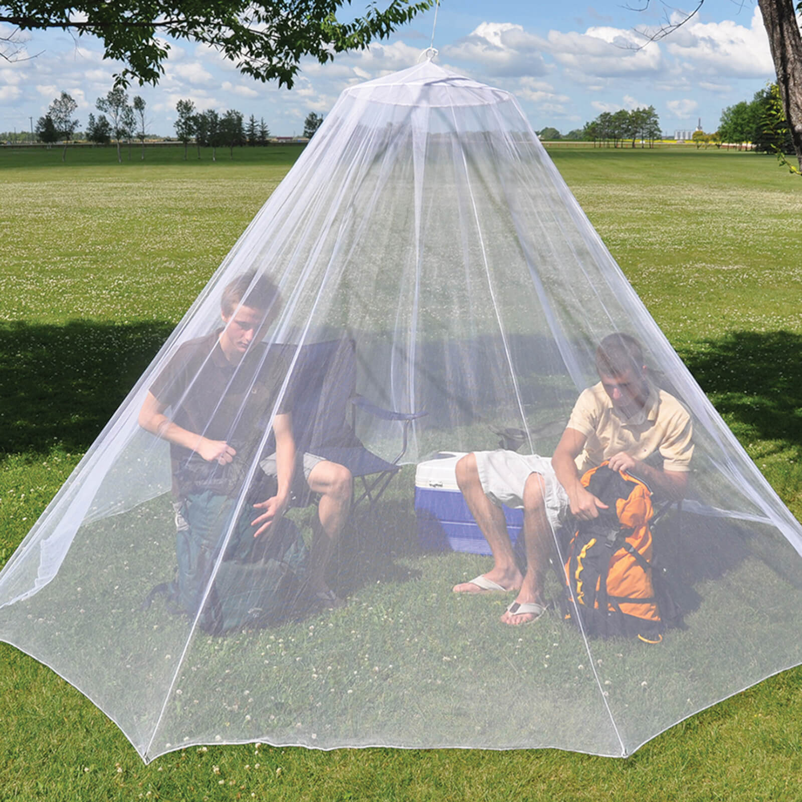 Coghlan's Travellers Mosquito Net Camping Accessory Alternate 2