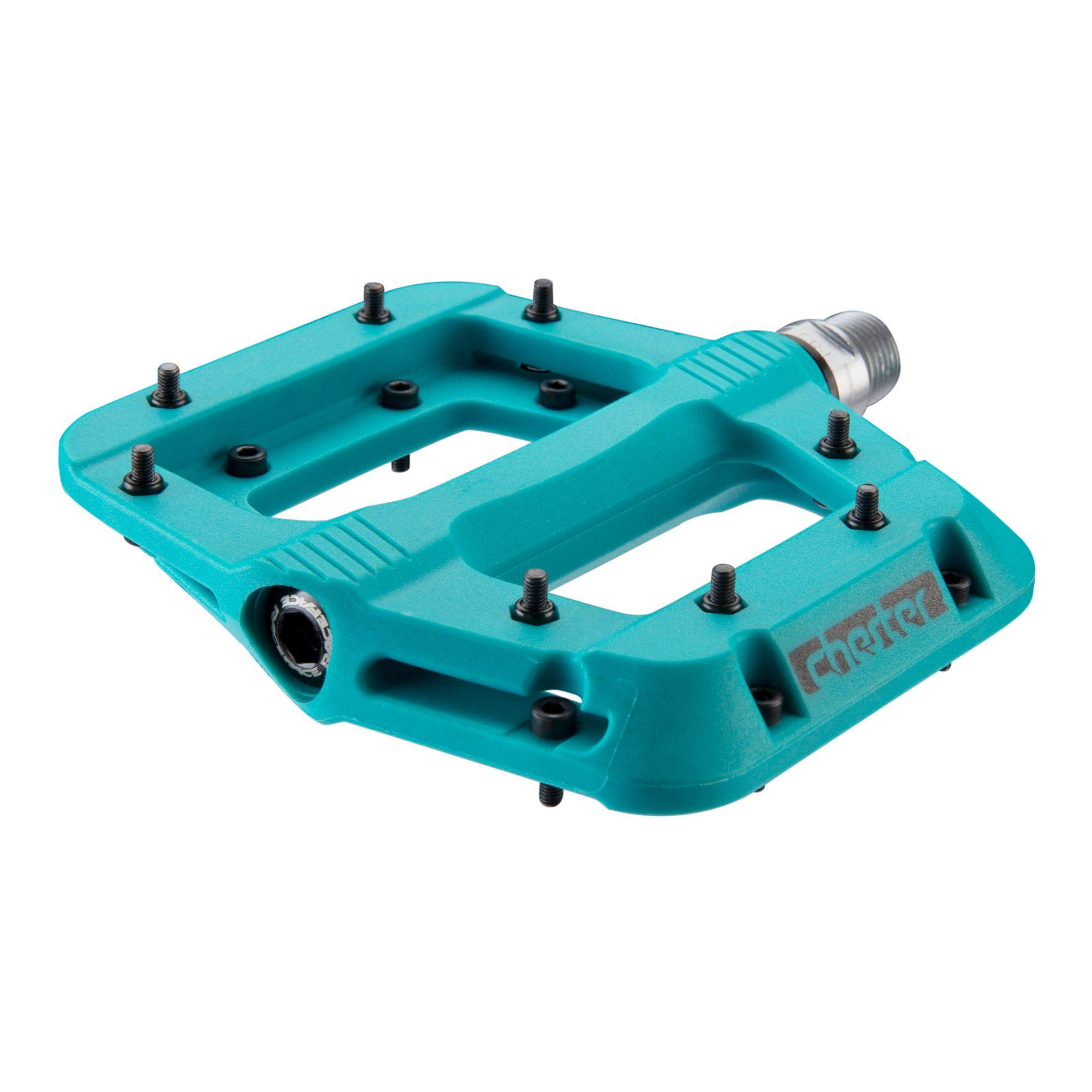 Race Face Chester 9/16 Inch Platform Bike Pedals Turquoise Alternate 1