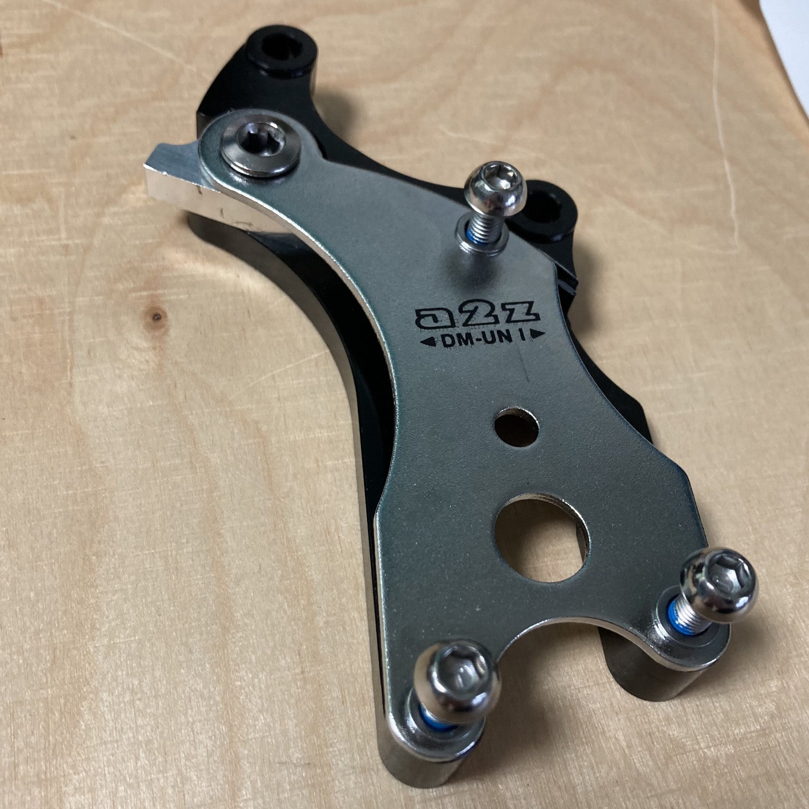 A2z universal cheap disc mount